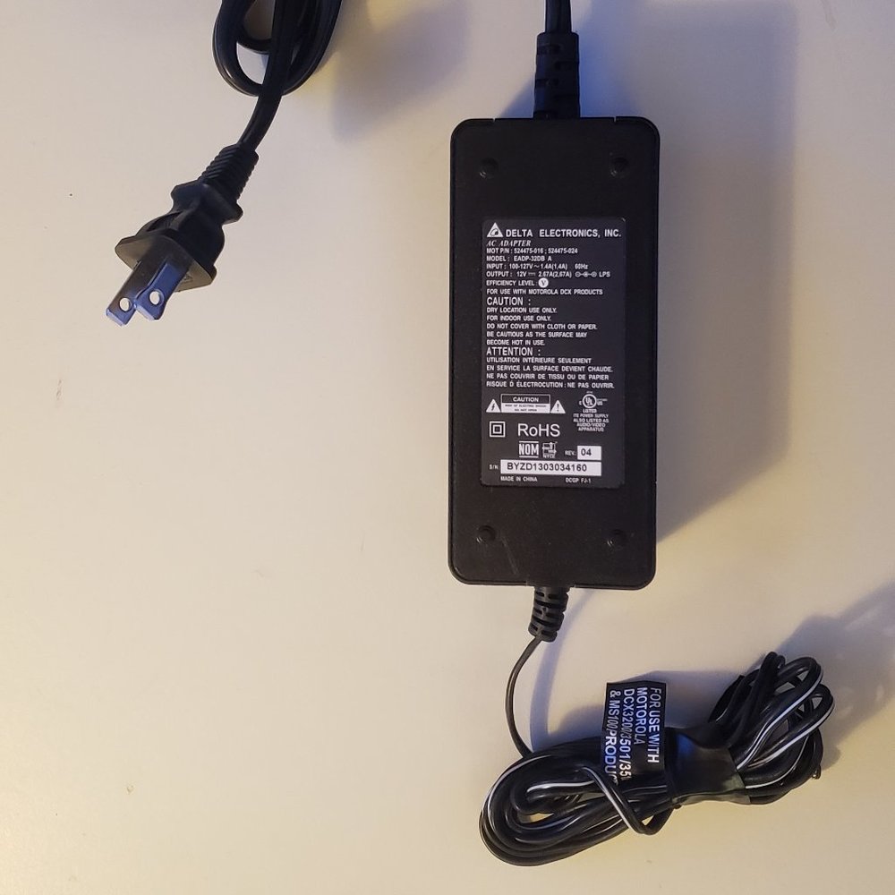 Delta Electronics AC Adapter. 12V 2.67A